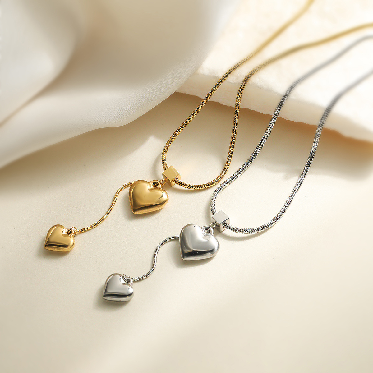Lovia pendant