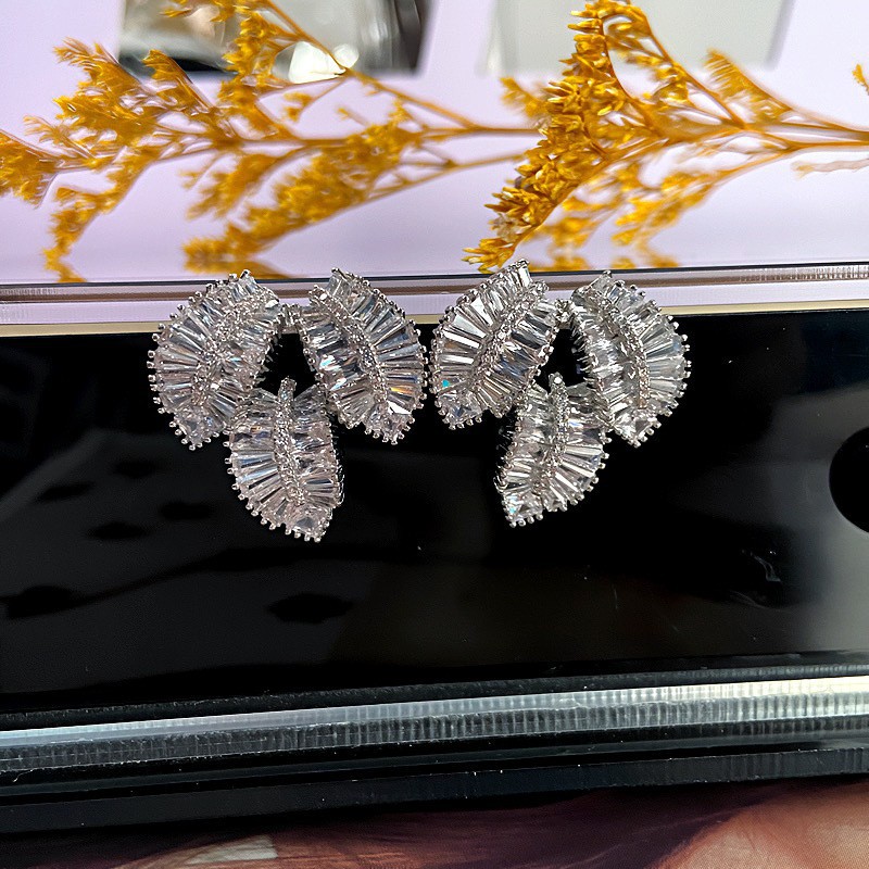 Crystal zircon earrings