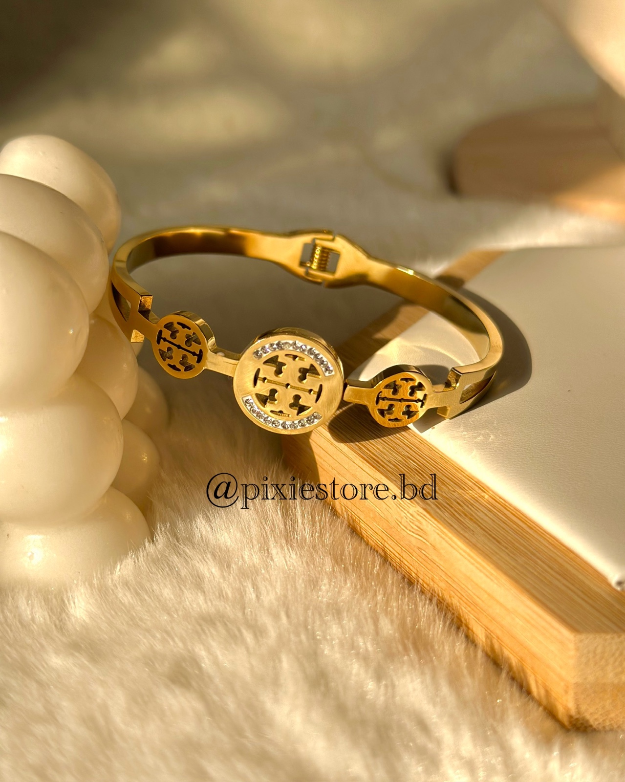 Tory Bangle